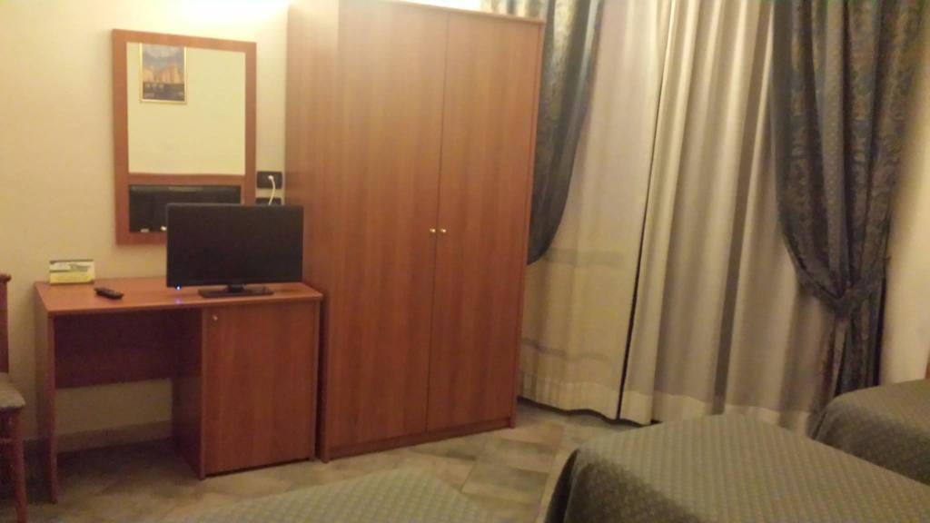 Adelphi Room & Breakfast 페라라 외부 사진