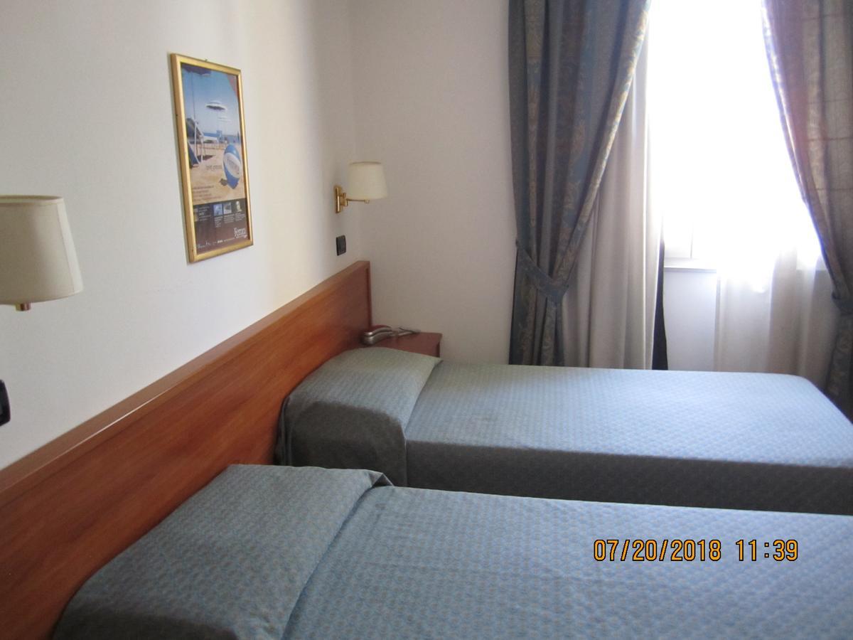 Adelphi Room & Breakfast 페라라 외부 사진